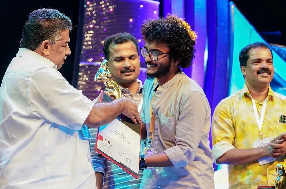 Kerala State Award ceremony — SyncLab team receiving award